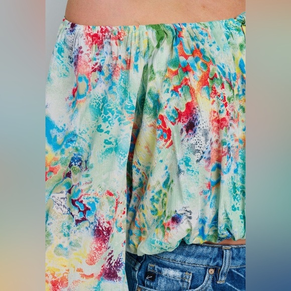 Floral Off-Shoulder Top - Picture 4 of 7